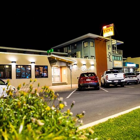 גונדיווינדי O'Shea'S Royal Hotel מראה חיצוני תמונה